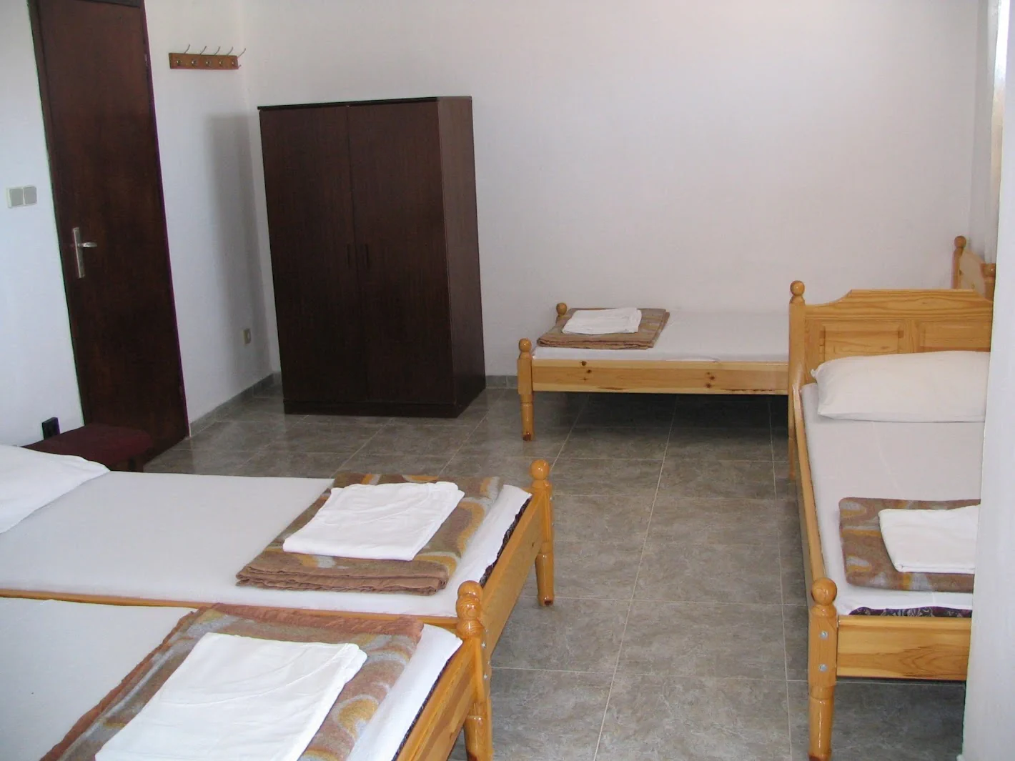 Quad room